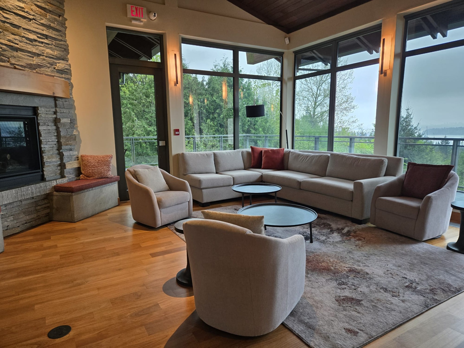 #1402 - 3355 Cypress Place